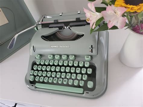 hermes typewriter company